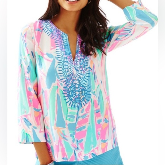 Lilly Pulitzer Amelia Island Tunic ~ Out to sea Silk Tunic Sz Small - Picture 1 of 8